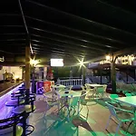 Maison 48 Hotel apartamentowy