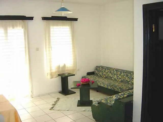 מלון דירות Maison 48