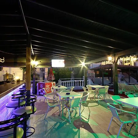 Maison 48 公寓式酒店