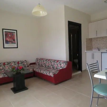 Maison 48 4* غومْبيت